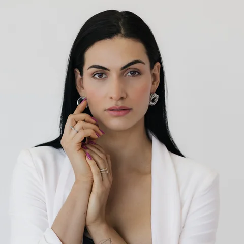 Juliana Borges, nutricionista CRN1-18734, revisora das calculadoras de nutrição do Personal Verificado
